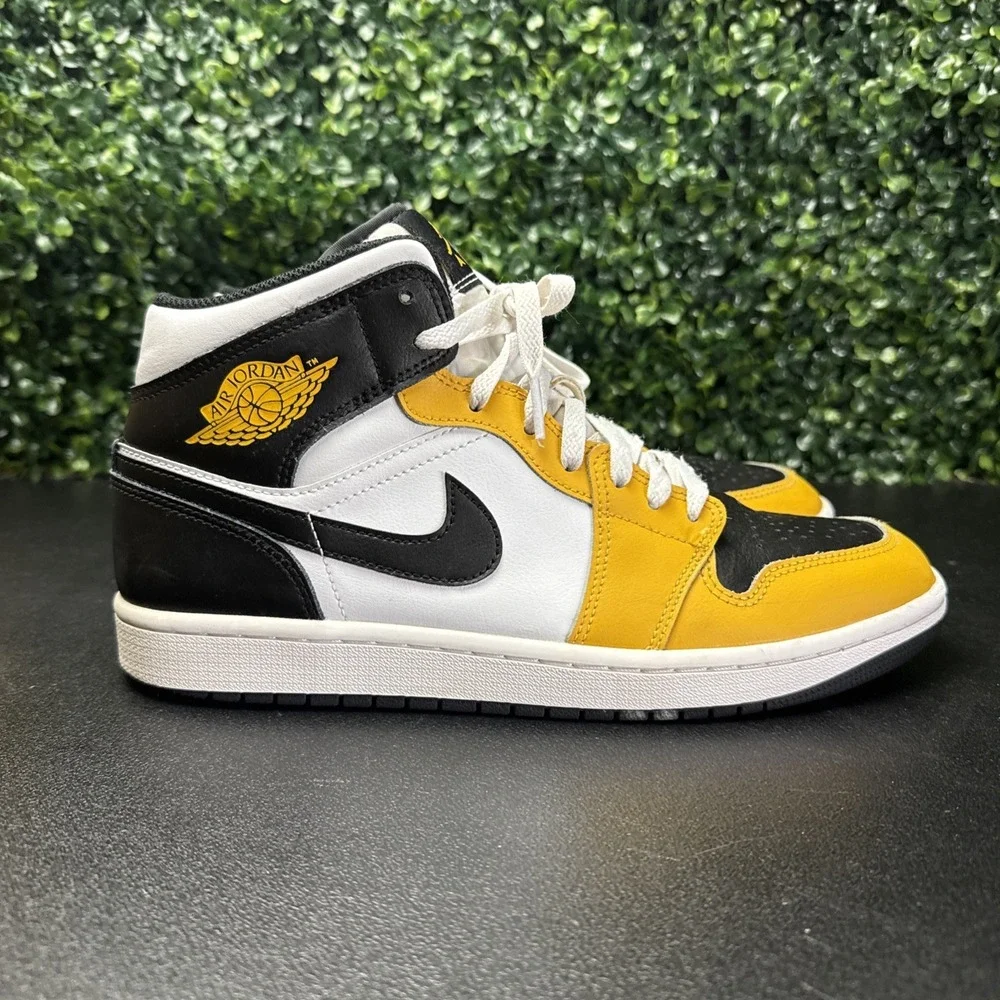 Jordan Air Jordan 1 Mid Yellow Men's Sneakers Size 9.5 DQ8426-701